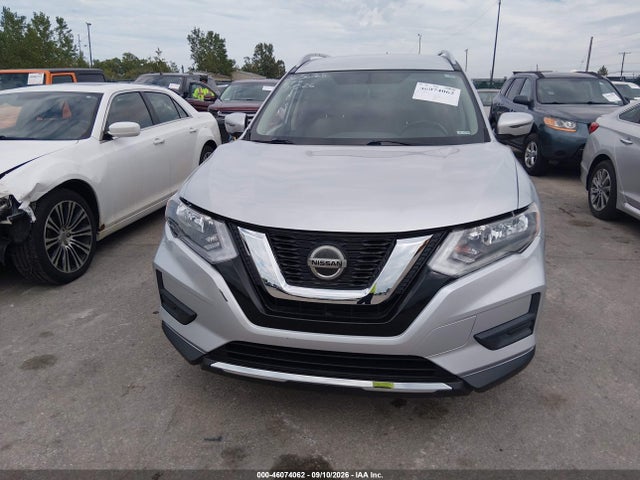 2018 NISSAN ROGUE SV 12