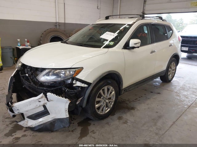 2017 NISSAN ROGUE SV 2