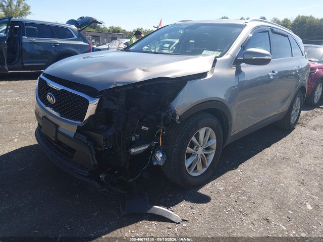 2017 KIA SORENTO 2.4L LX 2