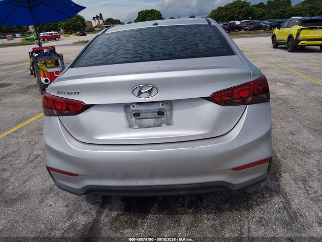 2020 HYUNDAI ACCENT SE 16
