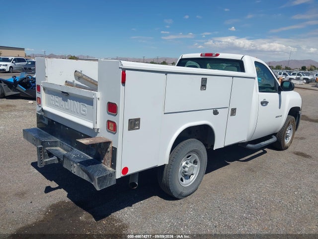 2010 Chevrolet SILVERADO 2500HD WORK TRUCK — фото 4