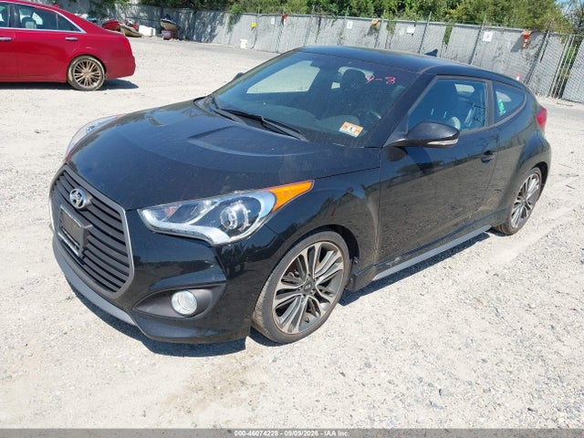 صورة 2 لـ 2017 Hyundai VELOSTER TURBO