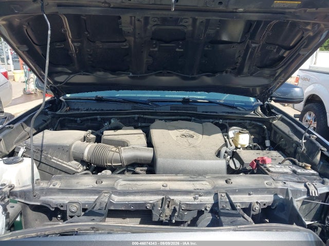 2022 TOYOTA TACOMA SR5 V6 10