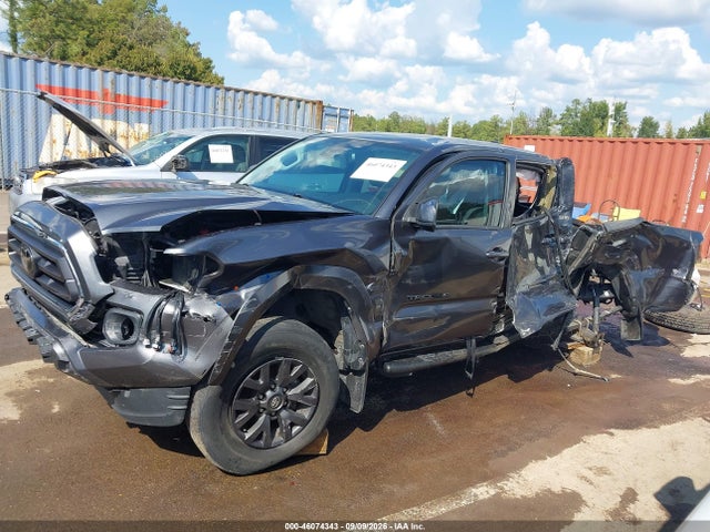 2022 TOYOTA TACOMA SR5 V6 15