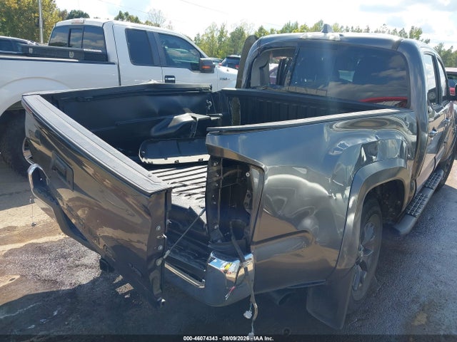 2022 TOYOTA TACOMA SR5 V6 19