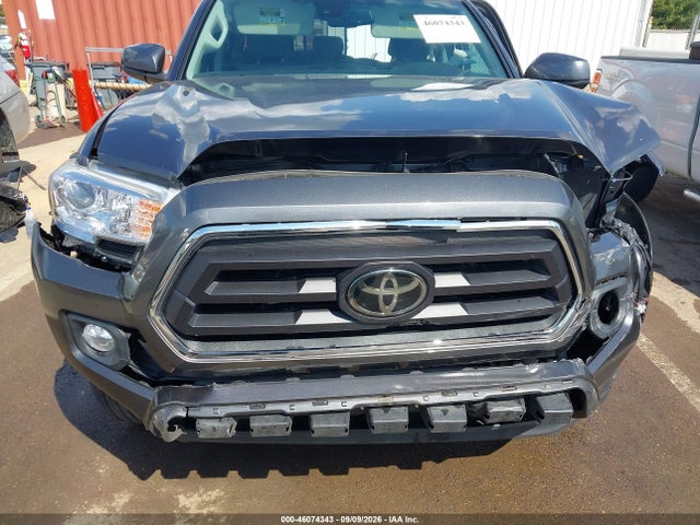 2022 TOYOTA TACOMA SR5 V6 21
