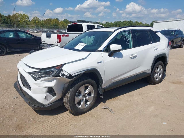 2019 TOYOTA RAV4 HYBRID XLE 2