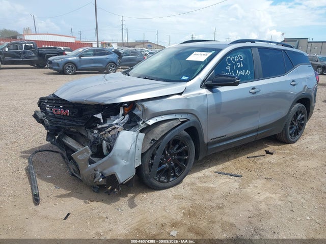 2023 GMC TERRAIN FWD SLE 2