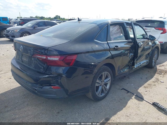 2022 VOLKSWAGEN JETTA 1.5T SE 4
