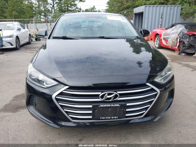 2017 HYUNDAI ELANTRA SE 12