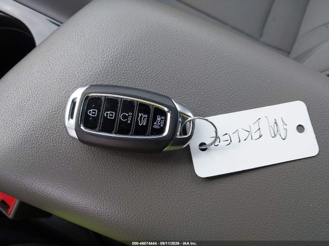2021 HYUNDAI ELANTRA SEL 11