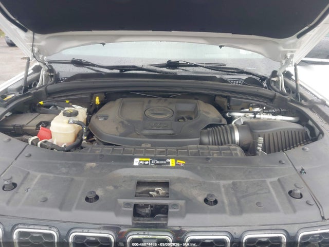 2023 JEEP GRAND CHEROKEE OVERLAND 4X4 10