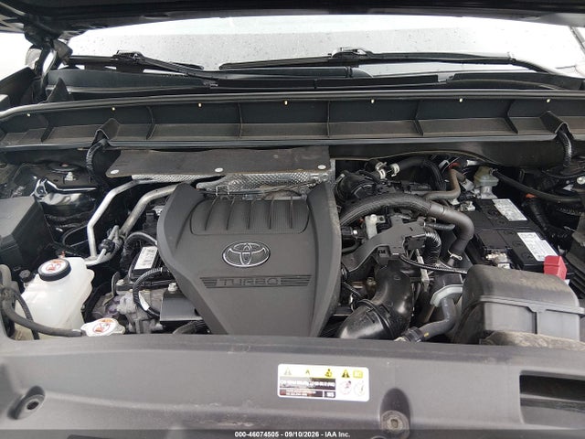 2023 TOYOTA HIGHLANDER XLE 10