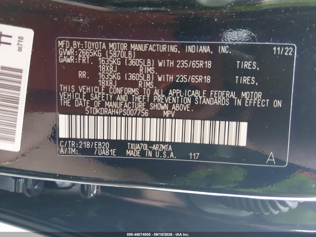 2023 TOYOTA HIGHLANDER XLE 9
