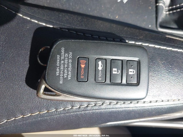 2019 LEXUS IS 300 11