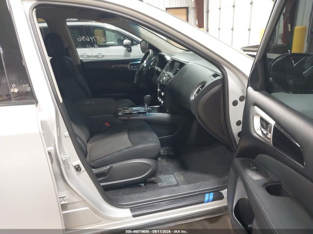 2017 NISSAN PATHFINDER PLATINUM/S/SL/SV 5
