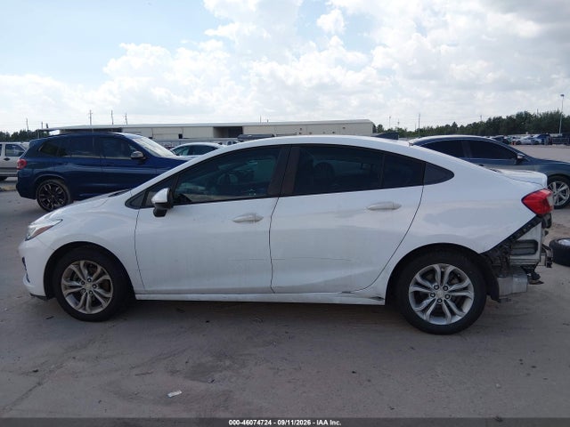 2019 CHEVROLET CRUZE LS 15