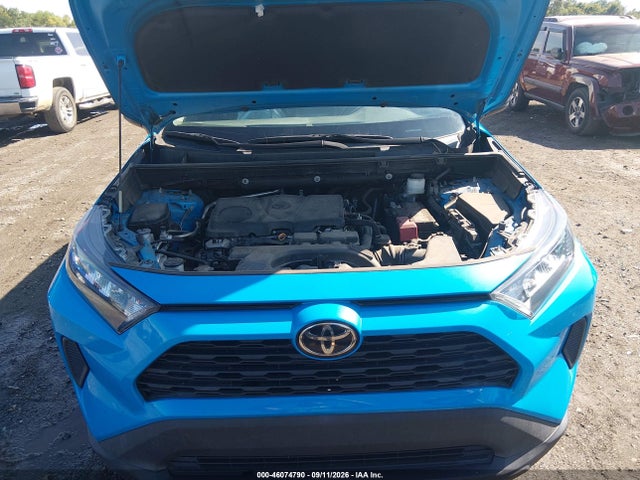 2021 TOYOTA RAV4 LE 10