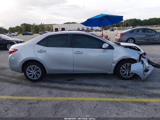 2018 TOYOTA COROLLA LE 13