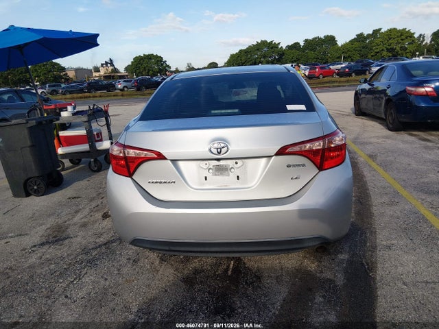 2018 TOYOTA COROLLA LE 16