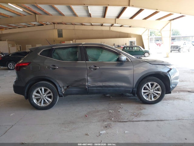 2018 NISSAN ROGUE SPORT S 14