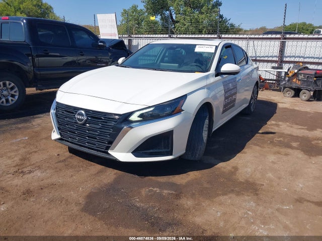 2023 NISSAN ALTIMA SL FWD 2