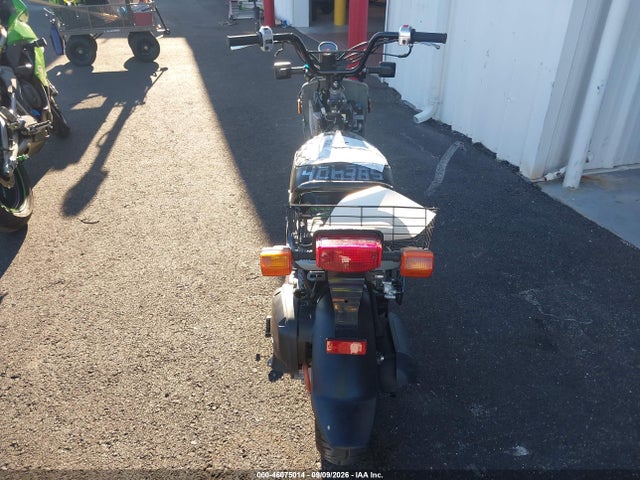 2022 HONDA NPS50 6