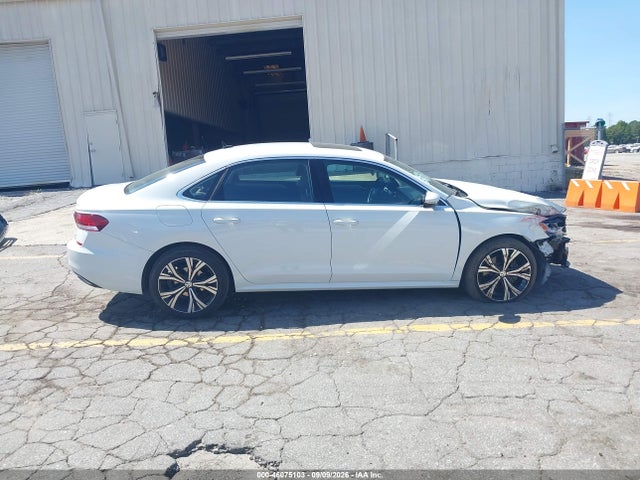 2021 VOLKSWAGEN PASSAT 2.0T SE 13