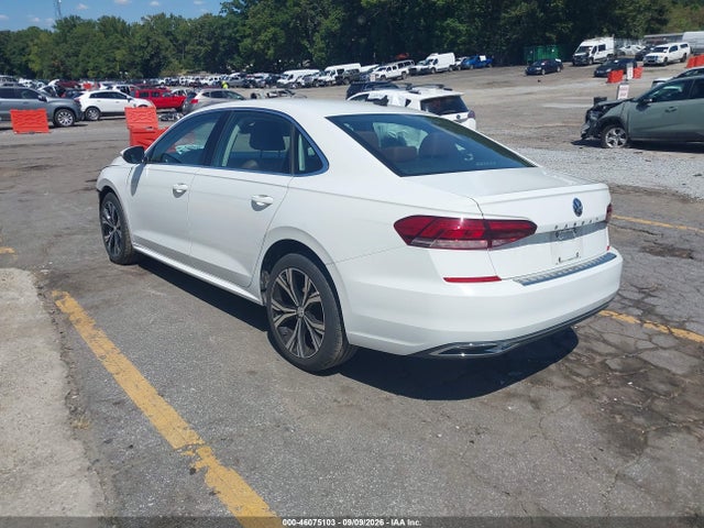 2021 VOLKSWAGEN PASSAT 2.0T SE 3