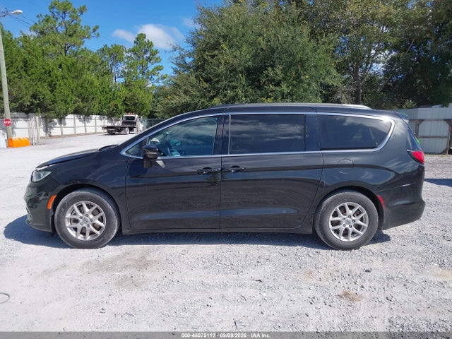 2022 CHRYSLER PACIFICA TOURING L 14