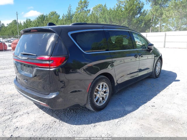 2022 CHRYSLER PACIFICA TOURING L 4