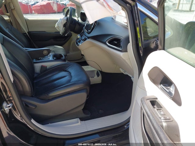 2022 CHRYSLER PACIFICA TOURING L 5