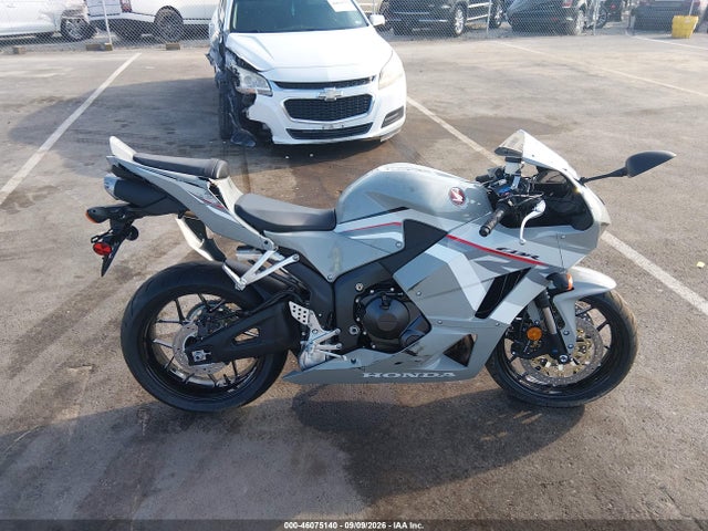 2026 HONDA CBR600 RR 12