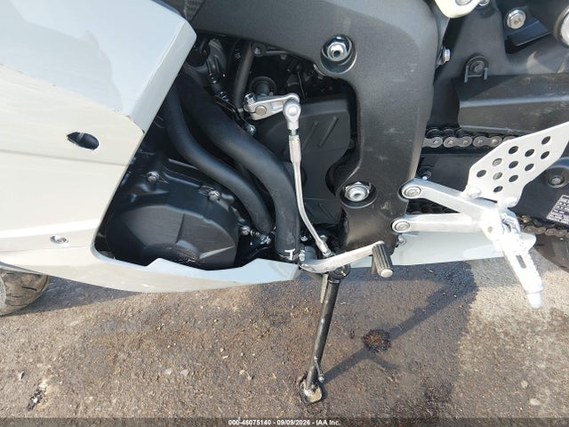 2026 HONDA CBR600 RR 9