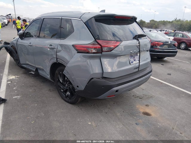 2023 NISSAN ROGUE SL FWD 3