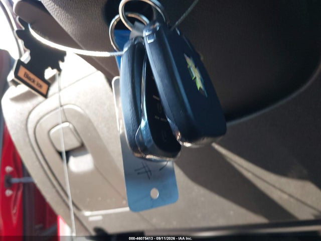 2019 CHEVROLET TRAX LT 11