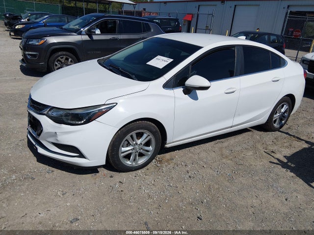 2017 CHEVROLET CRUZE LT AUTO 2