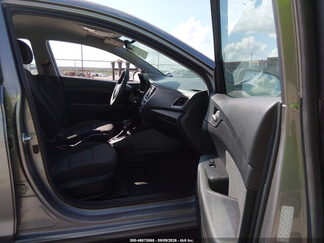 2022 HYUNDAI ACCENT SE 5