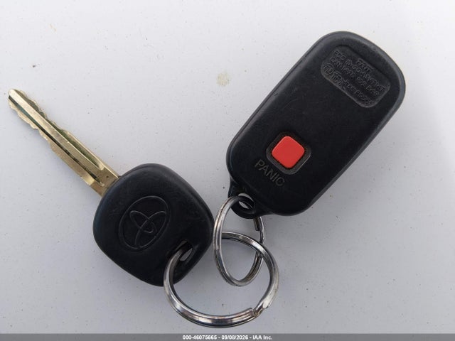 صورة 11 لـ 2005 Toyota MATRIX XR