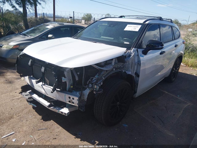 2023 TOYOTA HIGHLANDER XSE 2