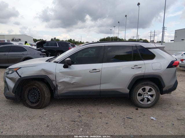 2019 TOYOTA RAV4 LE 14