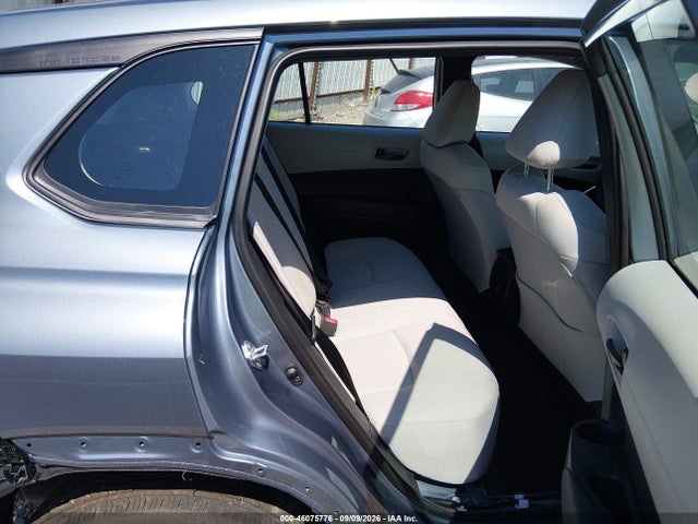 2026 TOYOTA COROLLA CROSS L 8