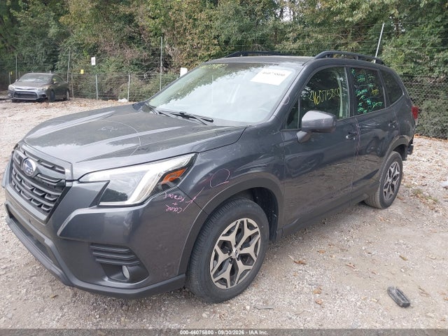 2023 SUBARU FORESTER PREMIUM 2