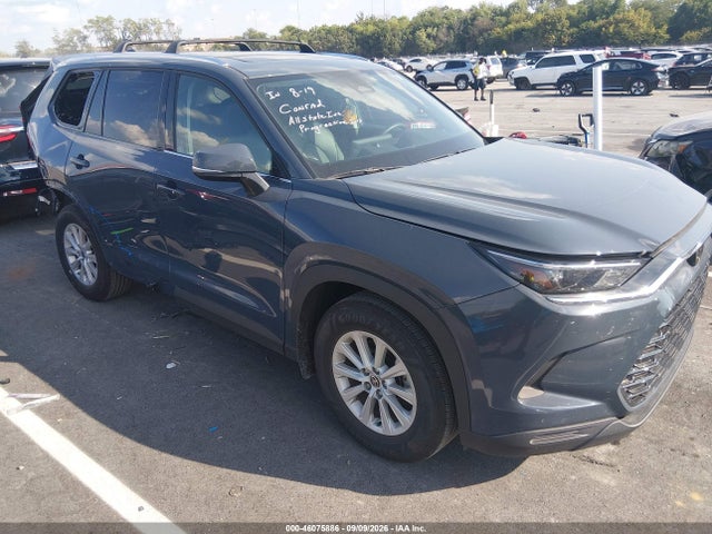 2025 TOYOTA GRAND HIGH XLE