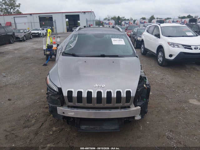 2017 JEEP CHEROKEE LIMITED FWD 12