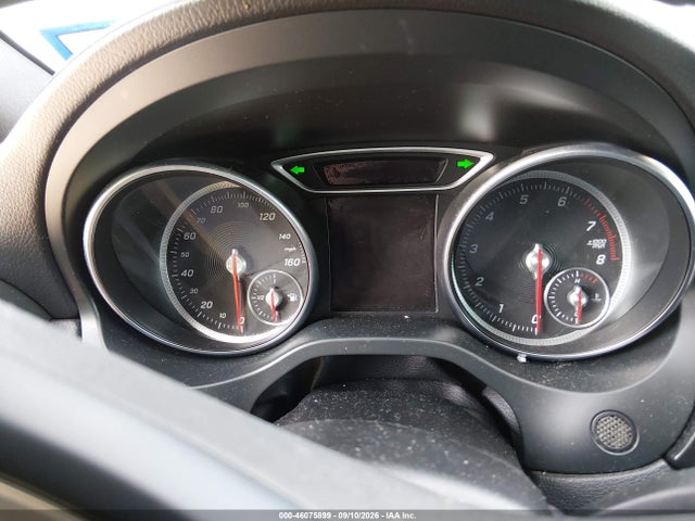 2019 MERCEDES-BENZ GLA 250 7