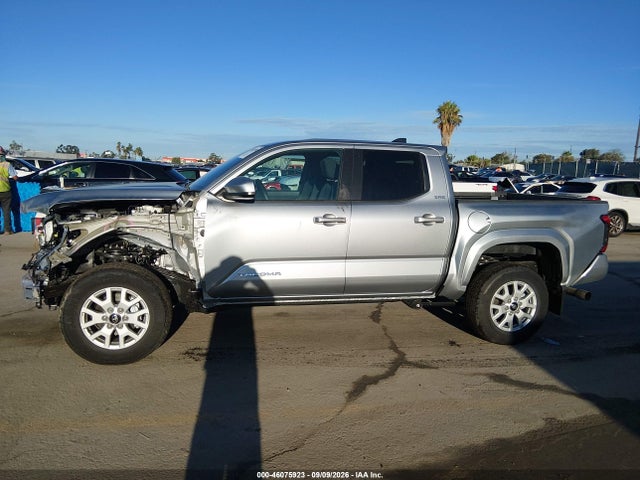 2026 TOYOTA TACOMA SR5 15
