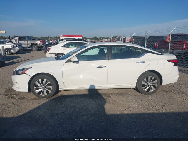 2021 NISSAN ALTIMA S FWD 14