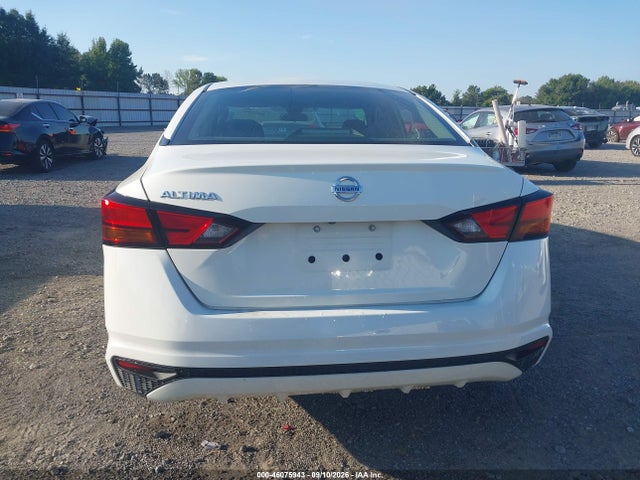 2021 NISSAN ALTIMA S FWD 16