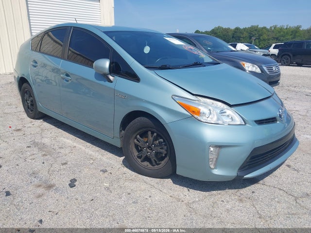 2014 TOYOTA PRIUS FOUR